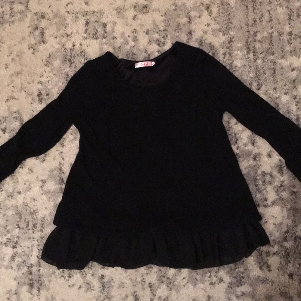 Dressy style long sleeve black shirt